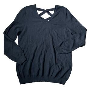 Love Ellie Mia Back Detail Pullover Sweater in Black Size XL‎